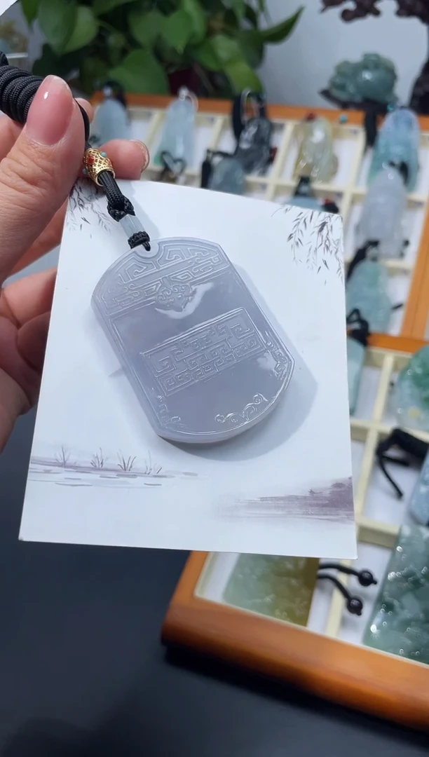 颈饰未镶嵌翡翠无事牌