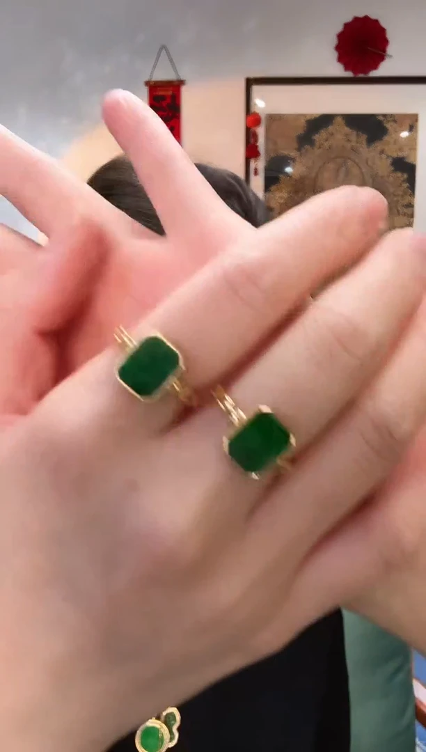 【闪购商品】翡翠戒指银S925镶嵌戒指/多样性发货一件