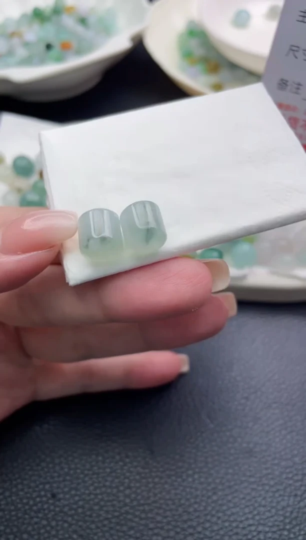 定制翡翠未镶嵌伊**紫珠子