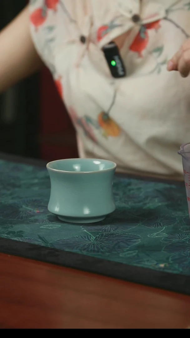 束腰杯 仿古釉 支钉 开片 一级品