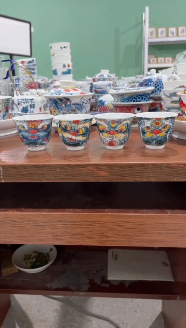 拙明院（福利价格）醒狮四个铃铛杯