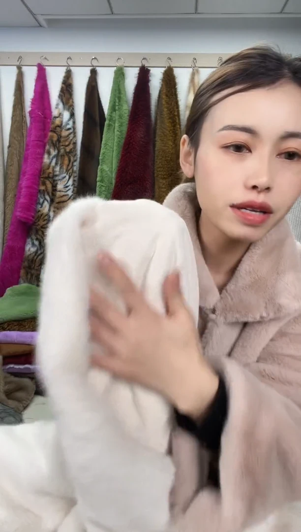 狐狸毛D345，尺寸1.8*1