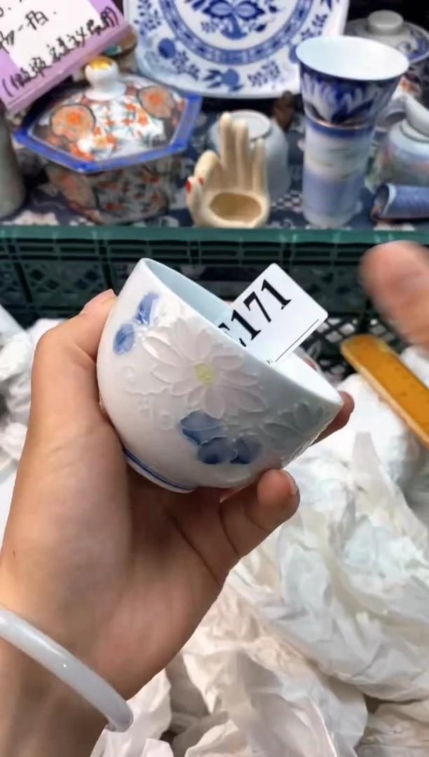 瓷片[○･｀Д´･ ○][○･｀Д´･ ○]