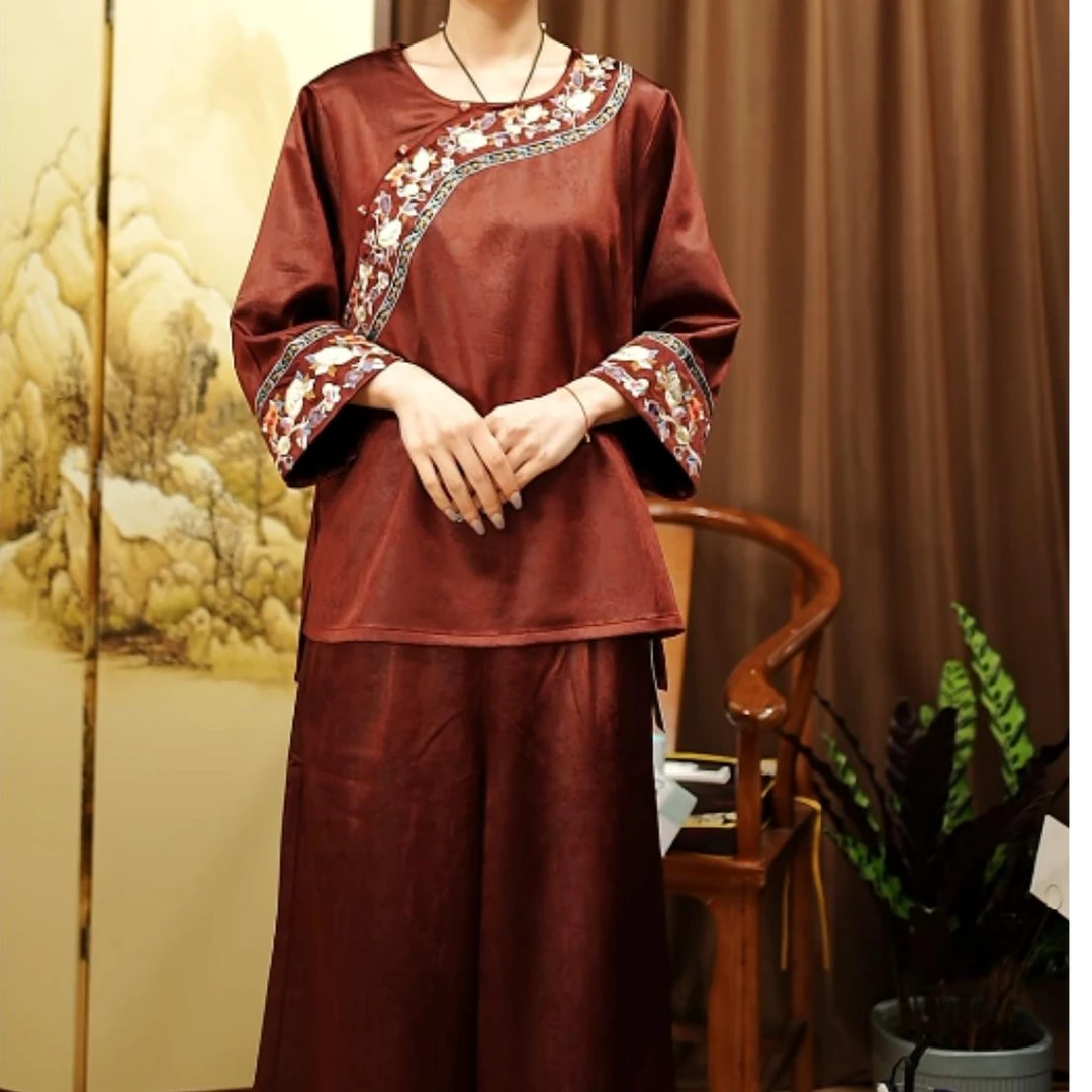 改良斜襟盘口新中式女装重工国风刺绣套装新中式绣花提花复古黑色