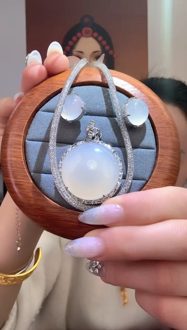 非金属无非金属无茅台白 精致三件套