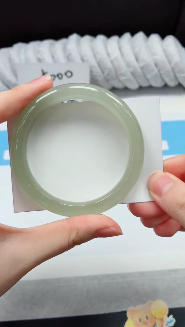 未镶嵌手镯石英质玉69/东陵59.1