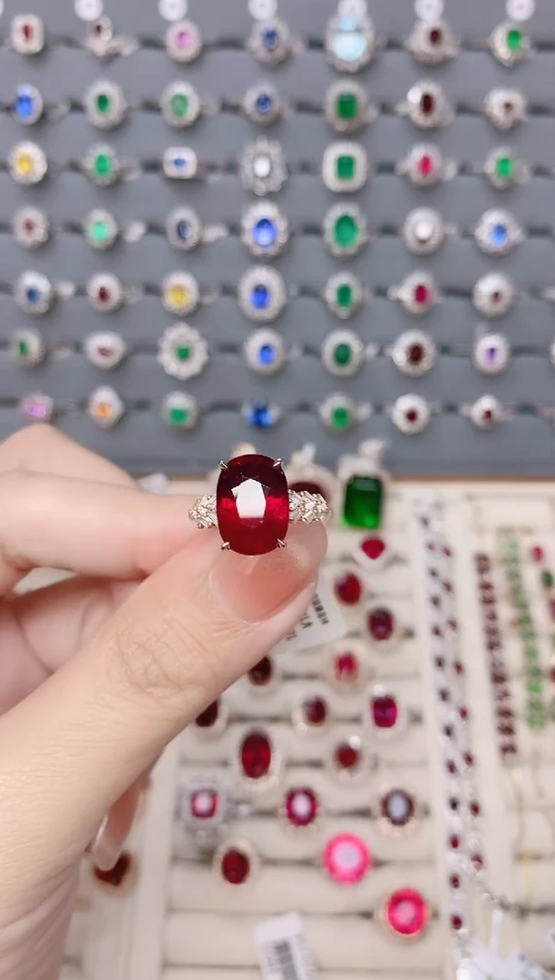 碧玺戒指18K金镶嵌碧玺6.01ct