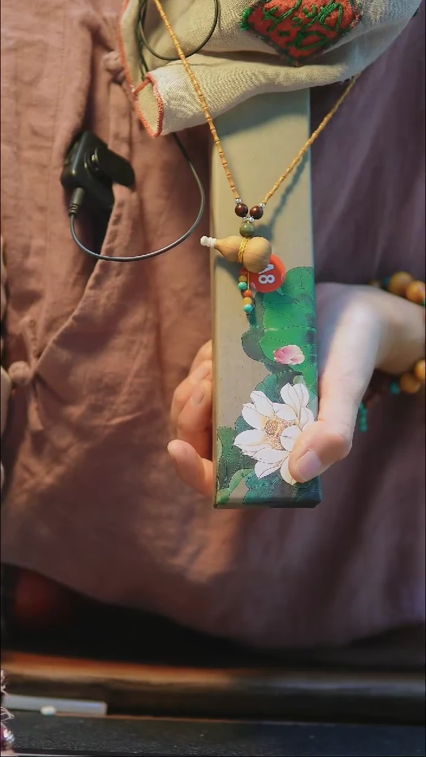 【路师傅原创手作老山檀葫芦】（一物一图编号A8