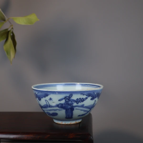 19:明万历青花高官厚禄人物故事茶碗
