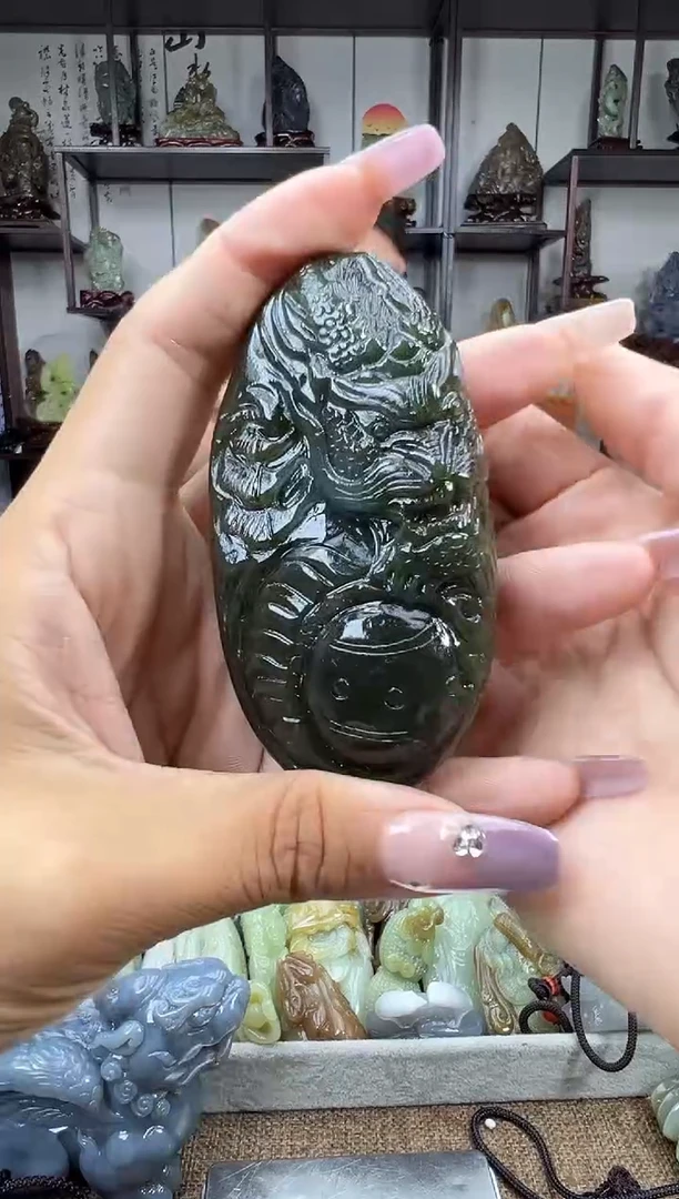未镶嵌和田玉把件1