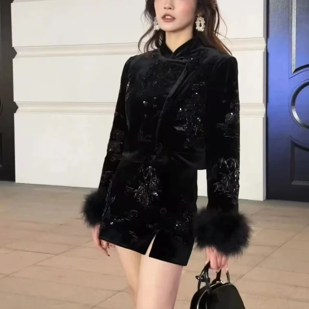 【DÉ MYSTÈRE】2024冬季新中式亭台楼阁绣花丝绒加厚外套GZJ68092