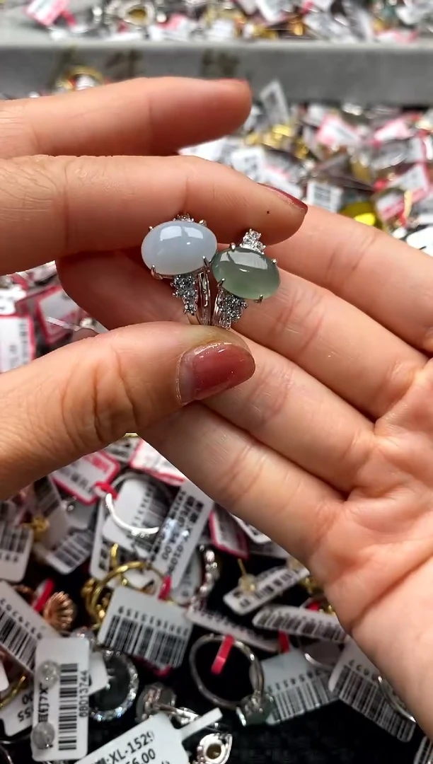 【闪购商品】翡翠戒指银S925镶嵌222222222     4