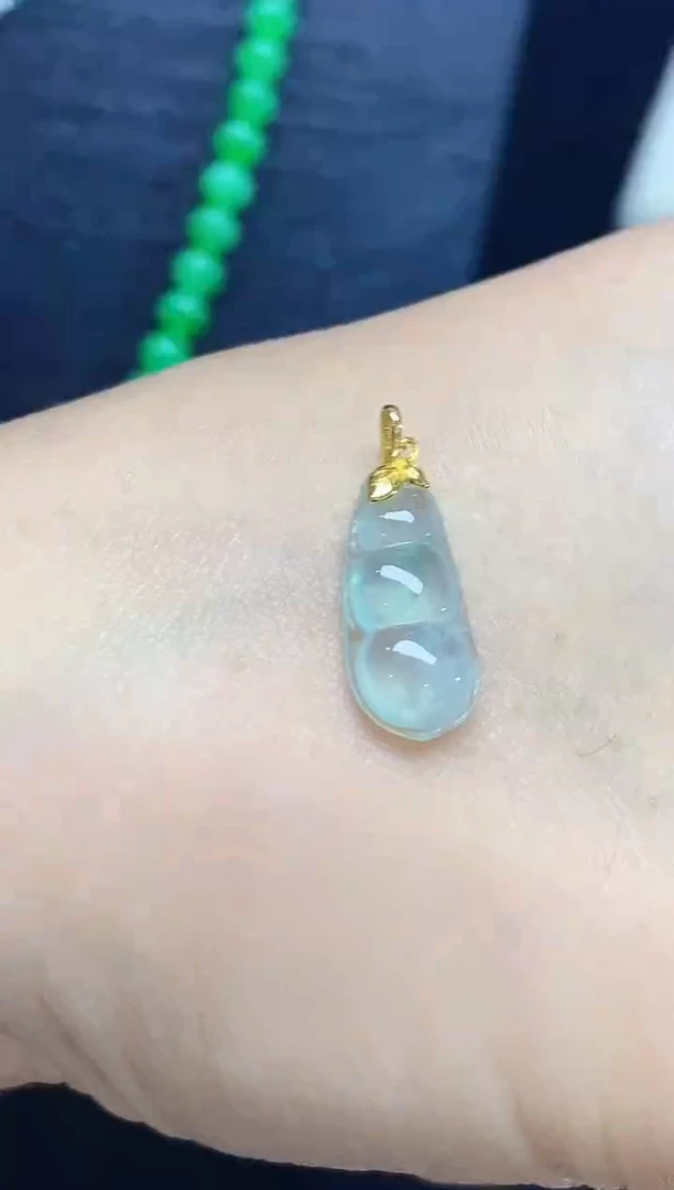 吊坠(不含链)18K金镶嵌翡翠XW多样性发其一