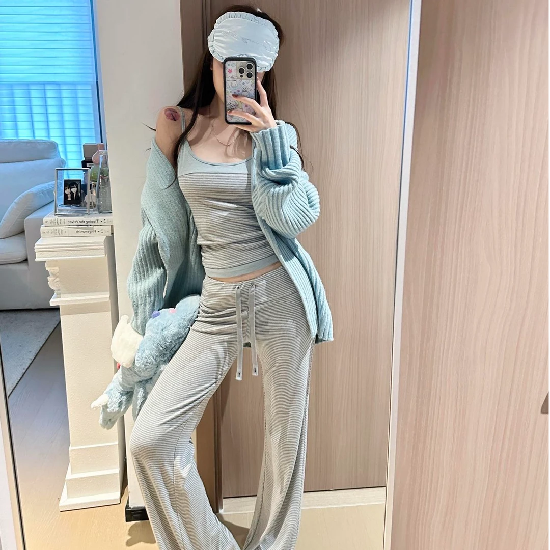 慵懒风坑条针织长袖外套女秋季新款内搭条纹背心抽绳垂感长裤套装