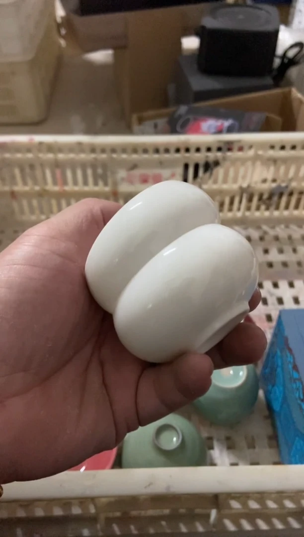 杯无运费险有瑕疵的摄影的产品有使用过的痕迹有点脏介意勿拍