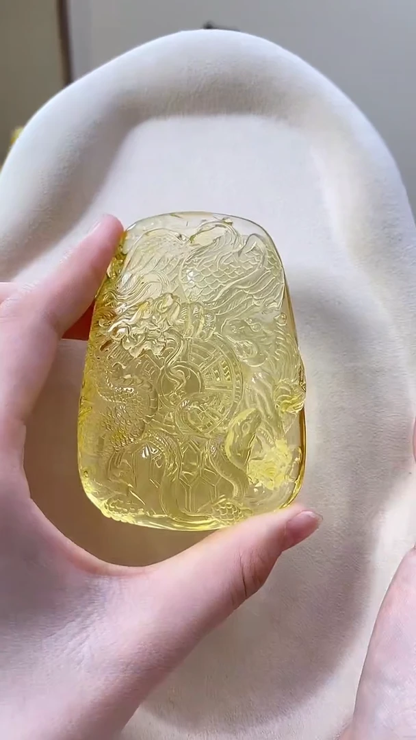 琥珀颈饰未镶嵌吊坠