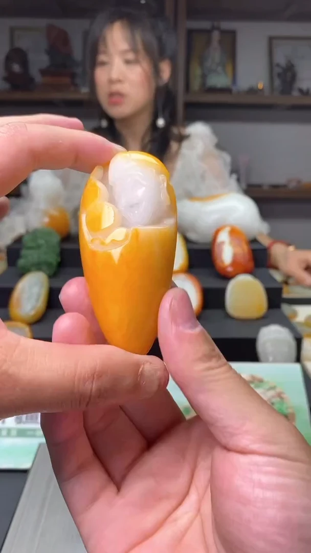 和田玉未镶嵌挂件济公