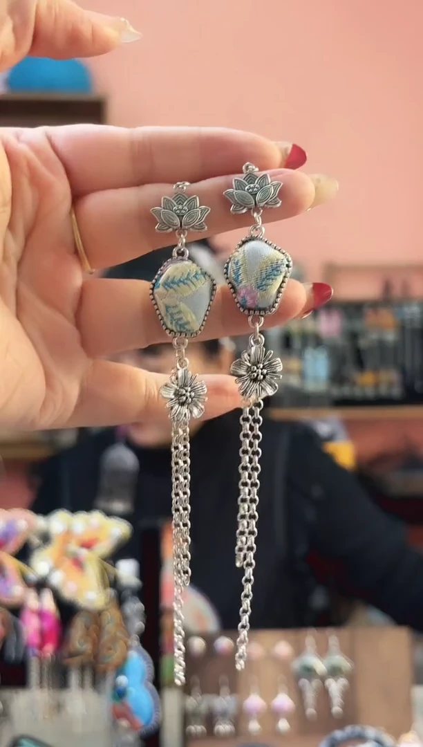 织绣艺枝独绣手工饰品83