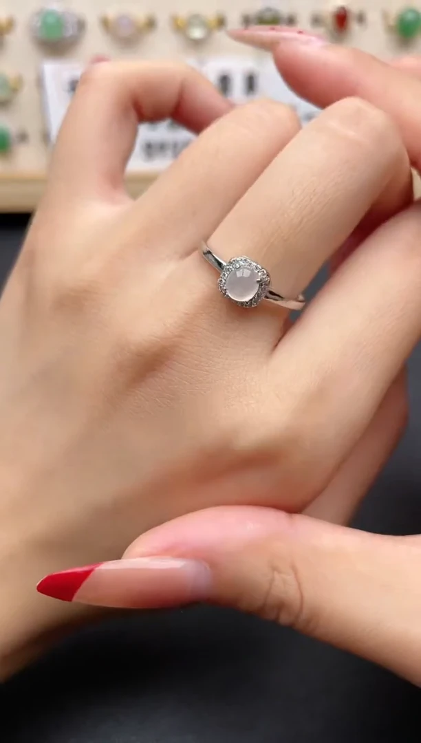 【闪购商品】翡翠戒指银S925镶嵌一物一证一礼盒