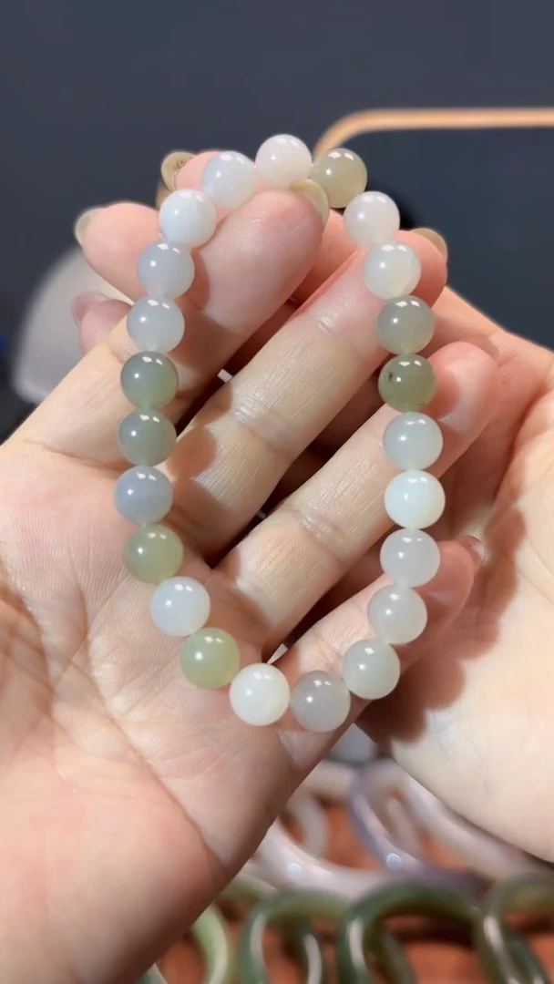 手串未镶嵌和田玉1