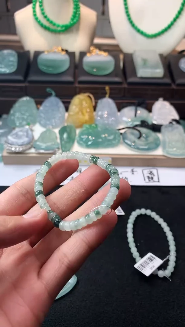 未镶嵌定制翡翠老*  S毛货不退不换