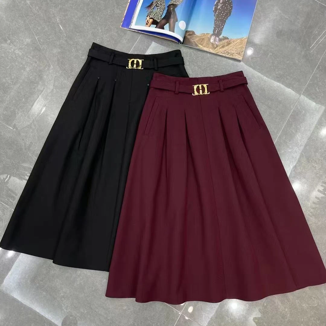 金扣通勤显瘦伞裙