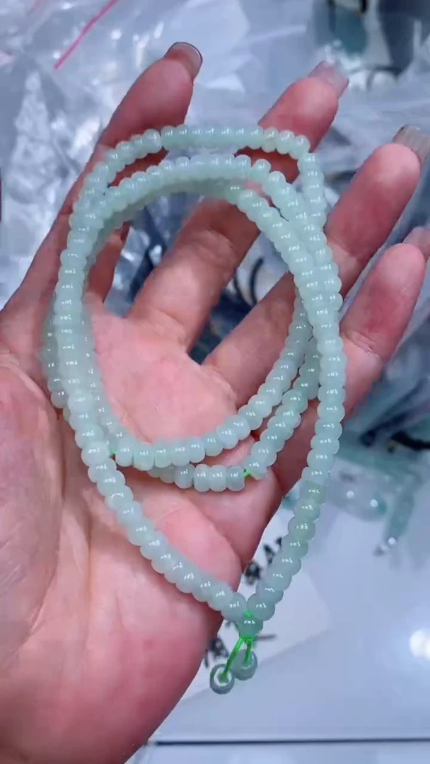 翡翠未镶嵌颈饰珠链