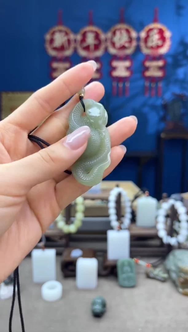 【闪购商品】和田玉颈饰未镶嵌1