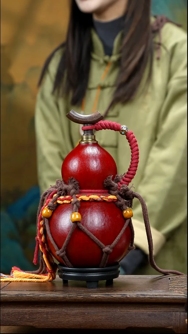 YR039复古网兜款天然酒葫芦（一物一拍）