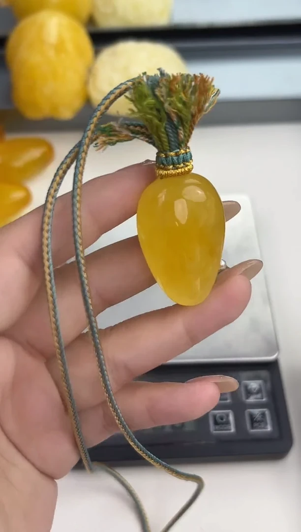 裸石琥珀未镶嵌天然琥珀蜜蜡吊坠