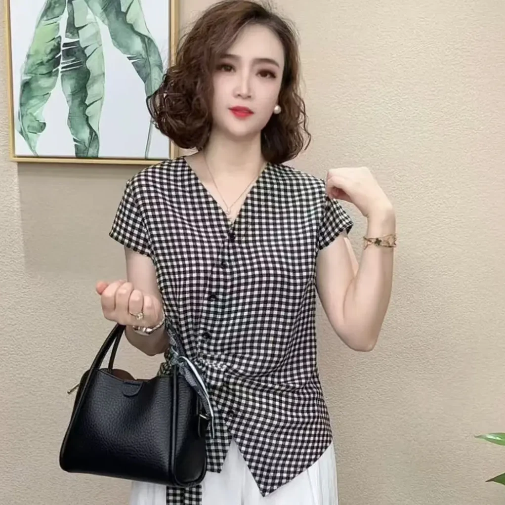 2025洋气百搭减龄显瘦V领遮肚子时尚短袖女T恤上衣#025103