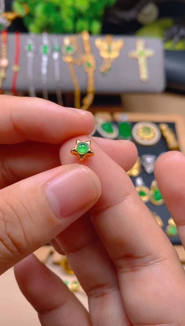 吊坠(不含链)银S925镶嵌翡翠星星潘多拉