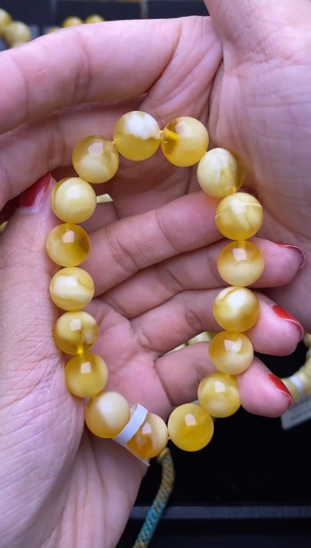 未镶嵌琥珀裸石大小姐珠宝132