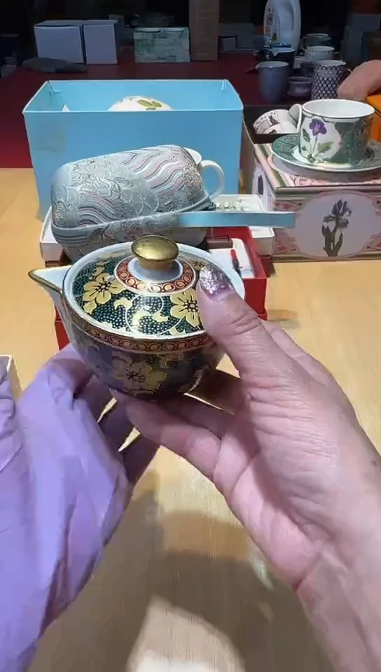 瓷片生活的本意是开心啊@@1