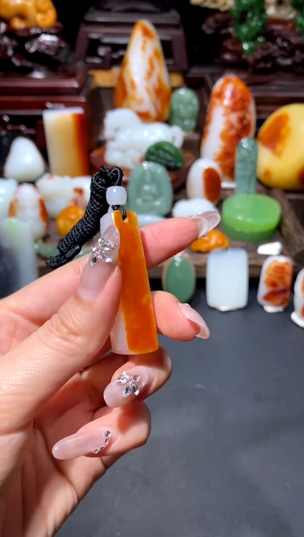 未镶嵌和田玉挂件p**g梵蒂冈高浮雕高浮雕发大哥