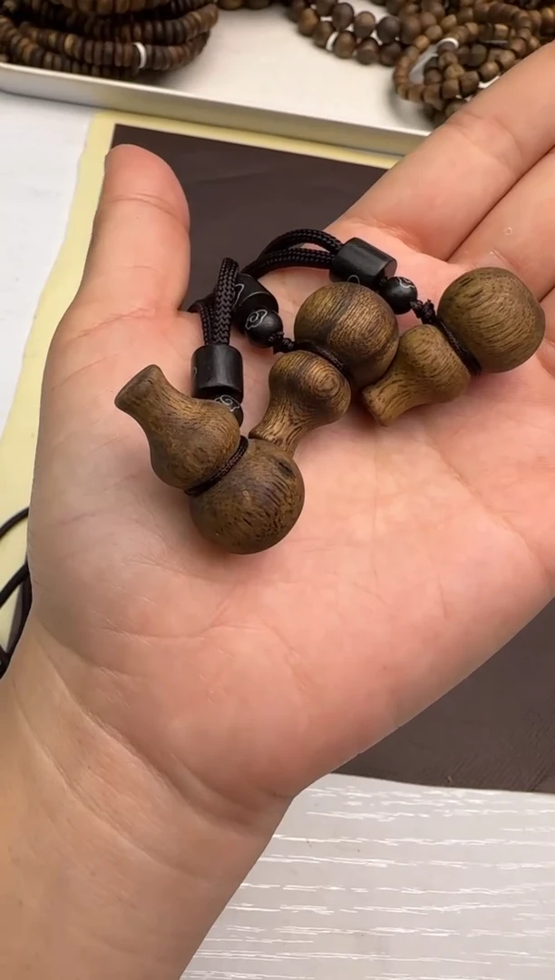 【闪购商品】沉香吊坠高结油海南绿棋西瓜叶葫芦多样性发1