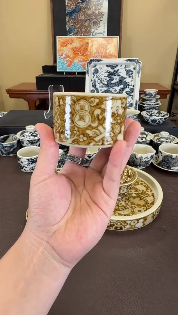 二号釉金刚杵纹扳指杯