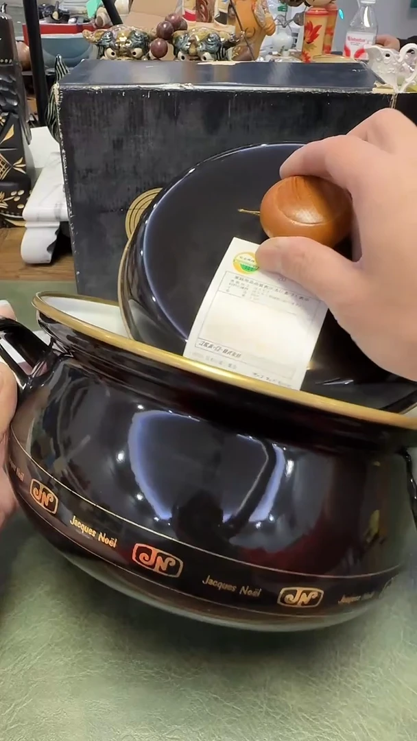 489日·产珐琅锅··