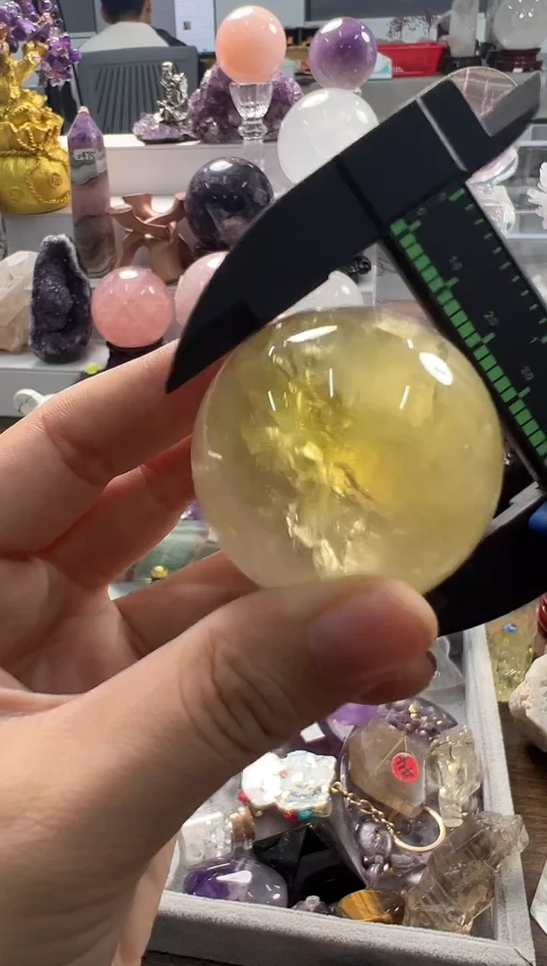 未镶嵌珠宝半成品水晶M032  约4.5cm