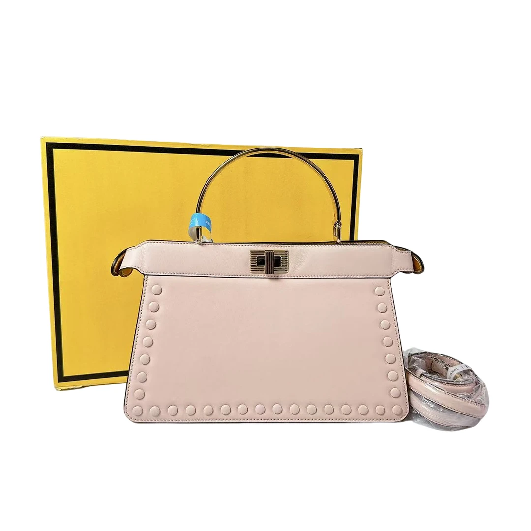 99新 FENDI/芬迪 安洁利严选手提包/YH021370