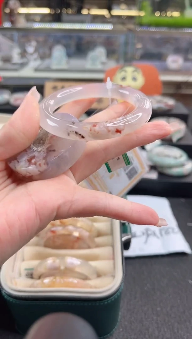 未镶嵌手镯石英质玉53圈口（赠品镯心）6984610