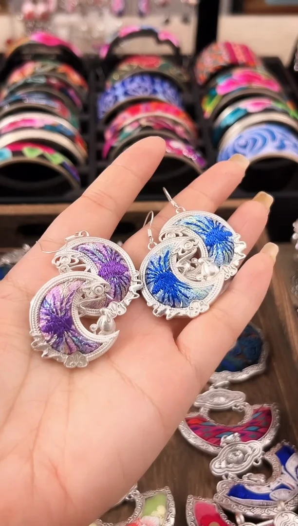 织绣艳*艺枝独绣老绣饰品226