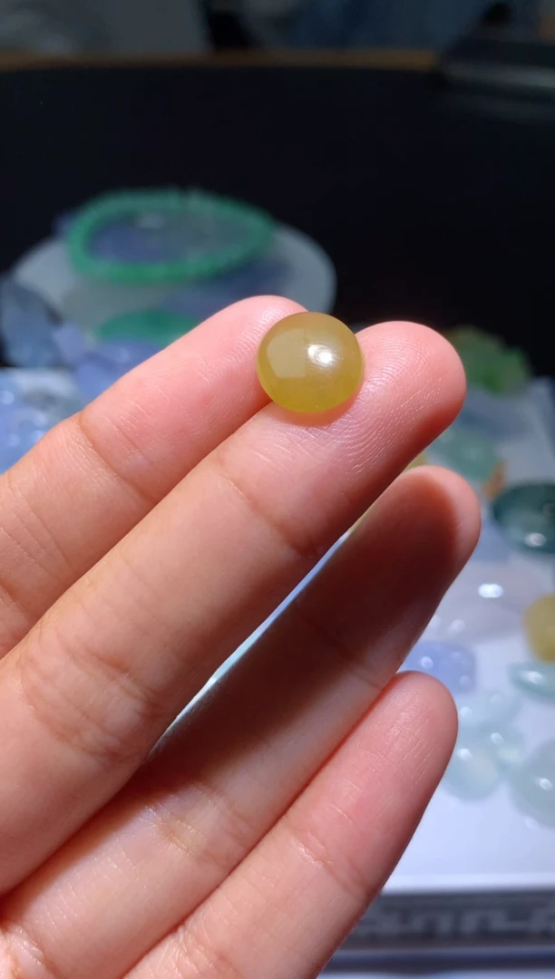 定制翡翠未镶嵌毛货