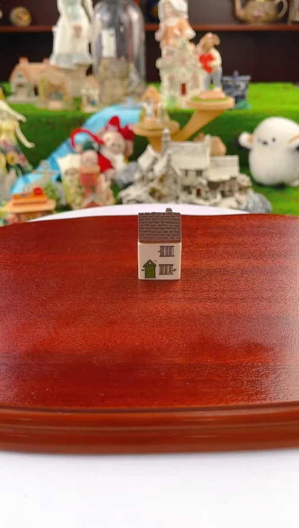 【闪购商品】紫砂茶宠Lilliput lane中古小房子