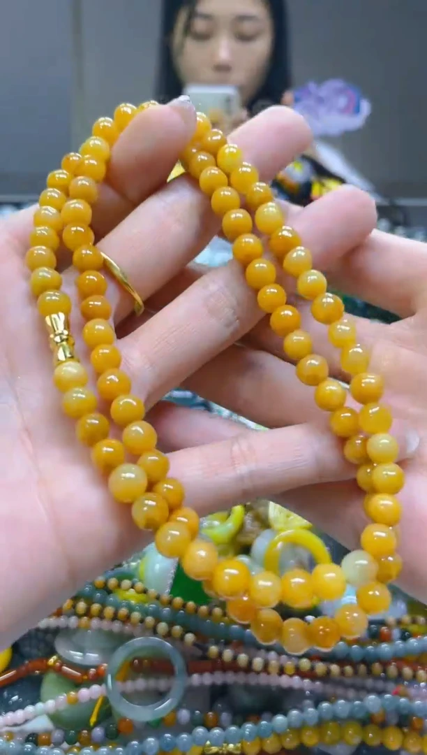 翡翠未镶嵌颈饰6MM/G/翡翠A货，一件也是批发价