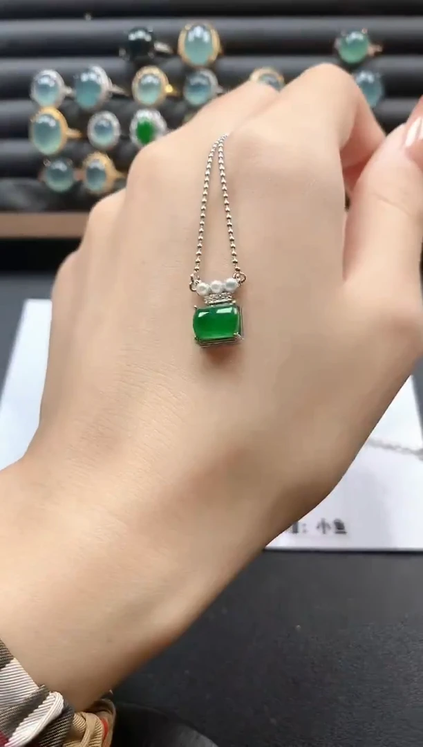 银S925镶嵌戒指翡翠51151