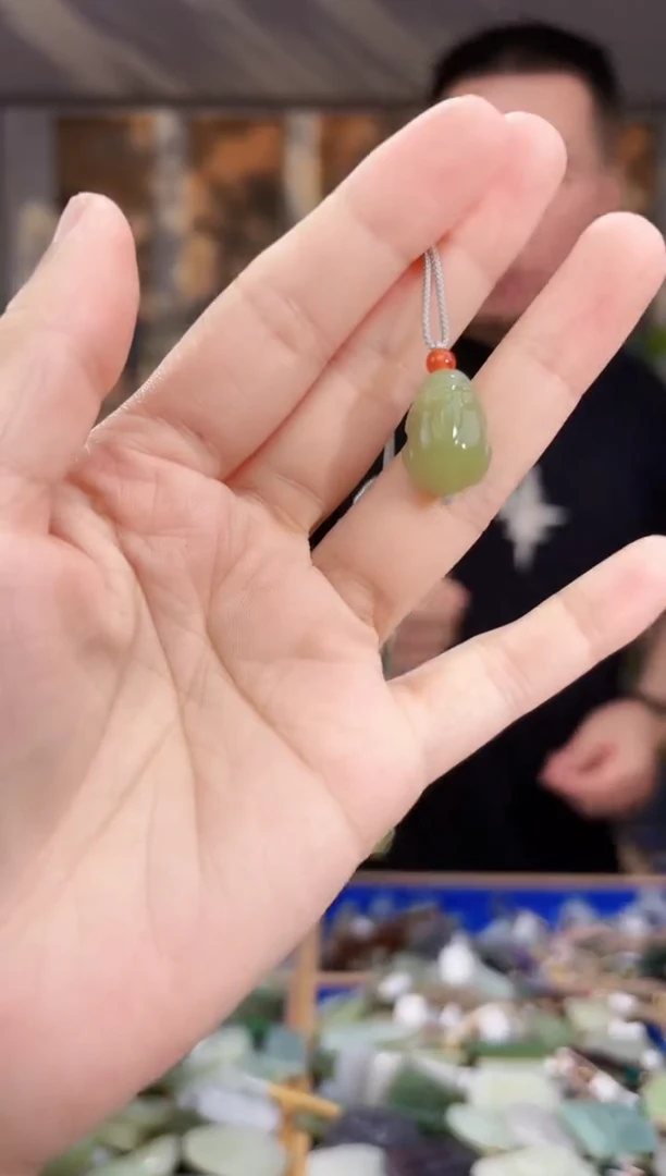 和田玉未镶嵌挂件拍一发一多样性发货