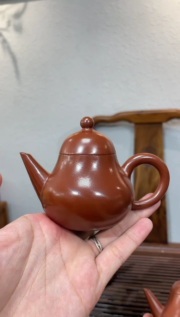茶壶紫砂無*氏150毫升梨壶浮力款···全品一套