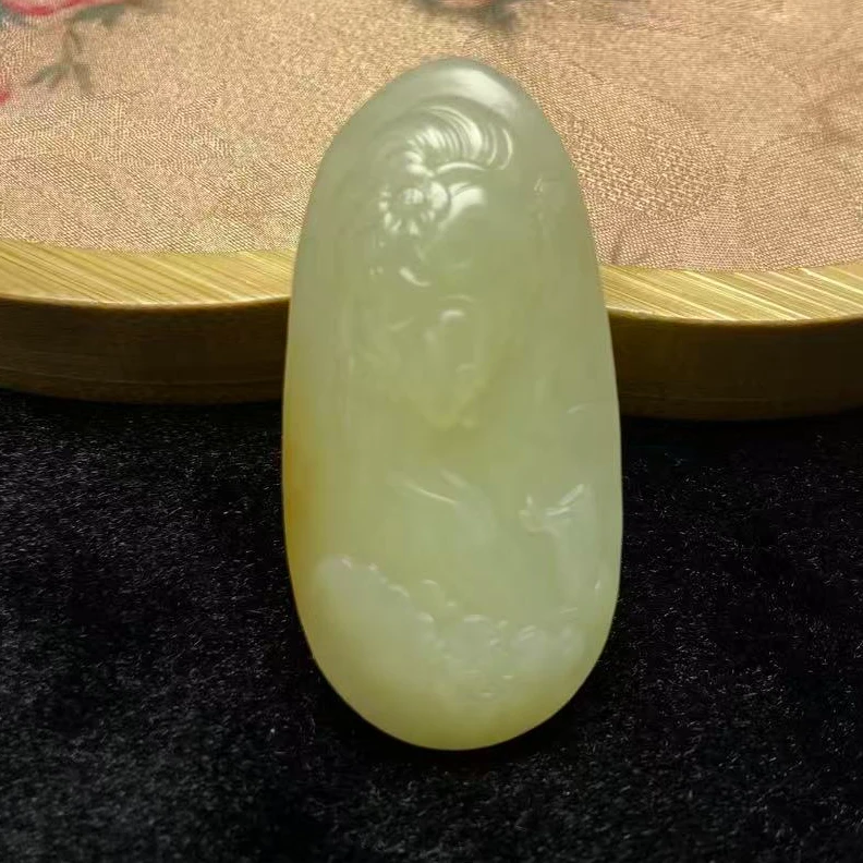 和田玉美人牌D009