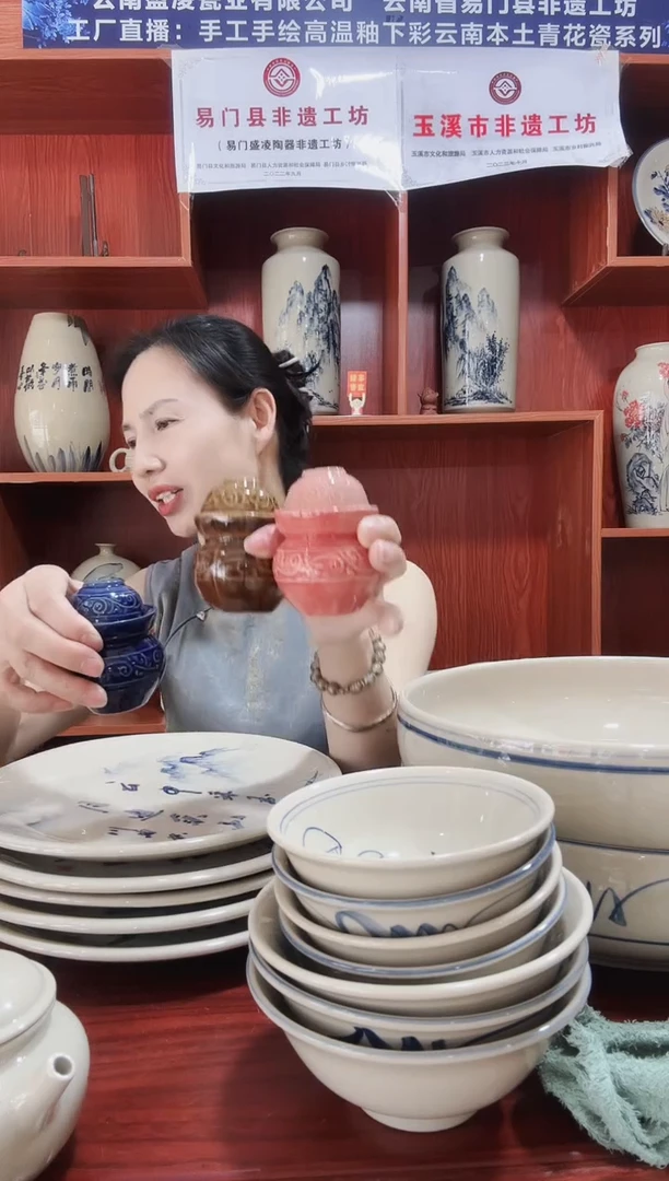 牙签罐3个色，牙签罐